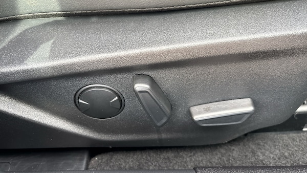 Used Ford Focus 2023 for sale - 76076218: Photo 41