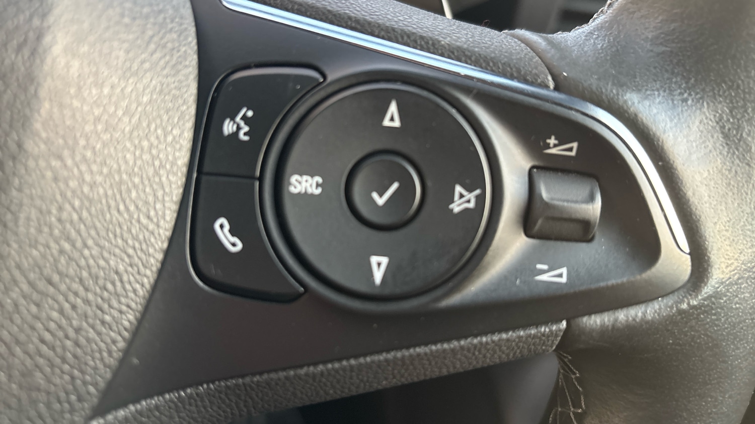 Used Vauxhall Mokka 2022 for sale - 76948188: Photo 34