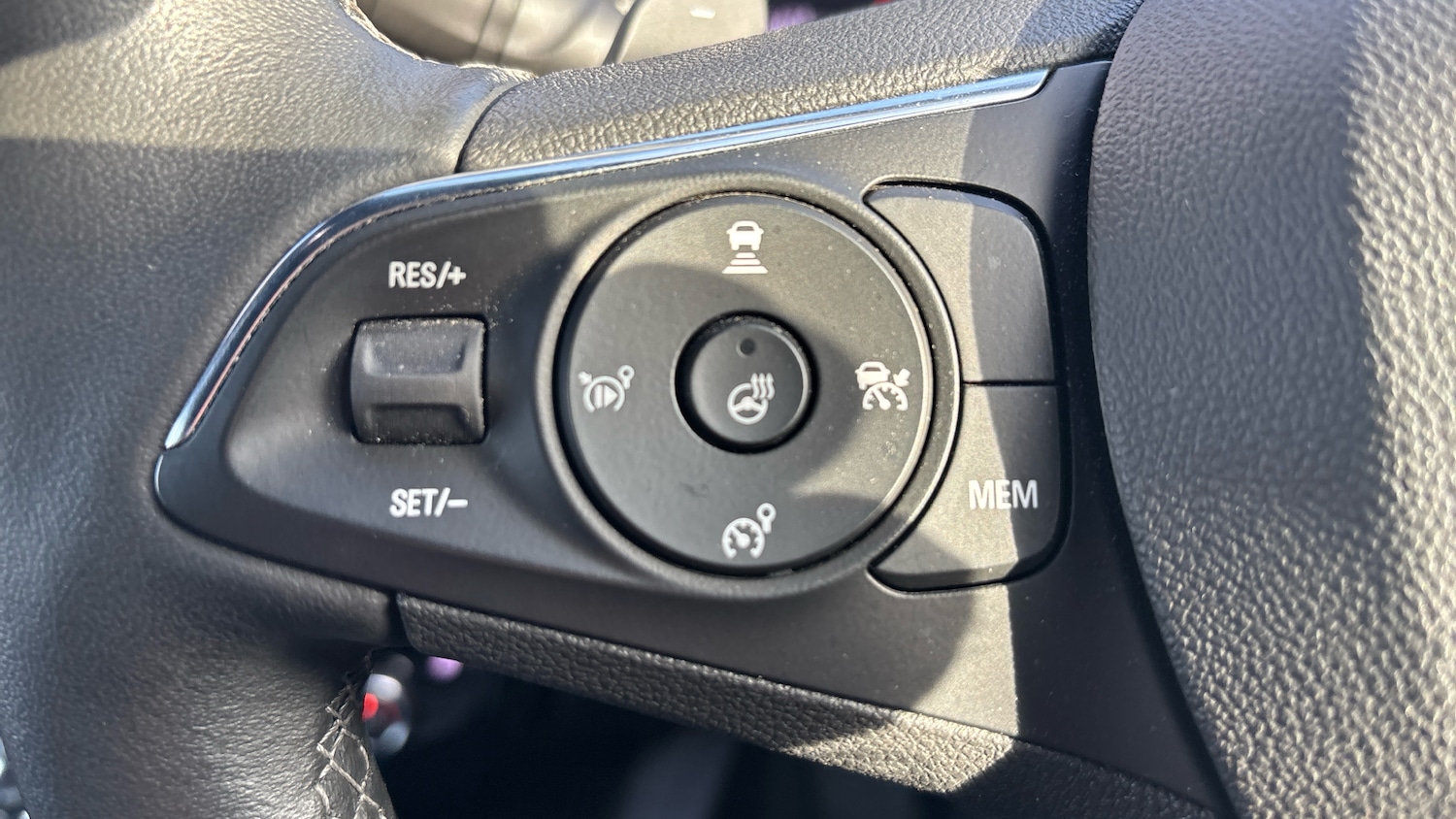 Used Vauxhall Mokka 2022 for sale - 77946010: Photo 35