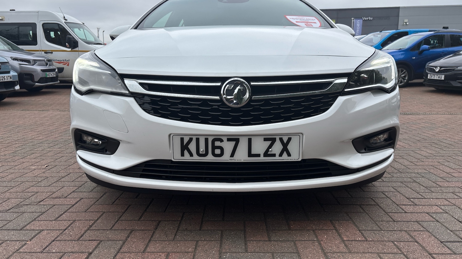 Used Vauxhall Astra 2017 for sale - 76451819: Photo 38