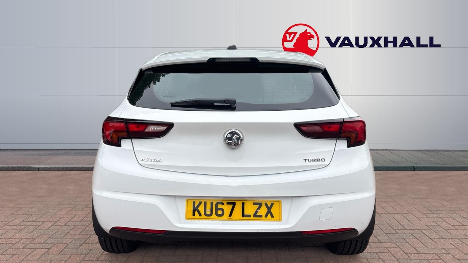 Used Vauxhall Astra 2017 for sale - 76451819: Photo 6