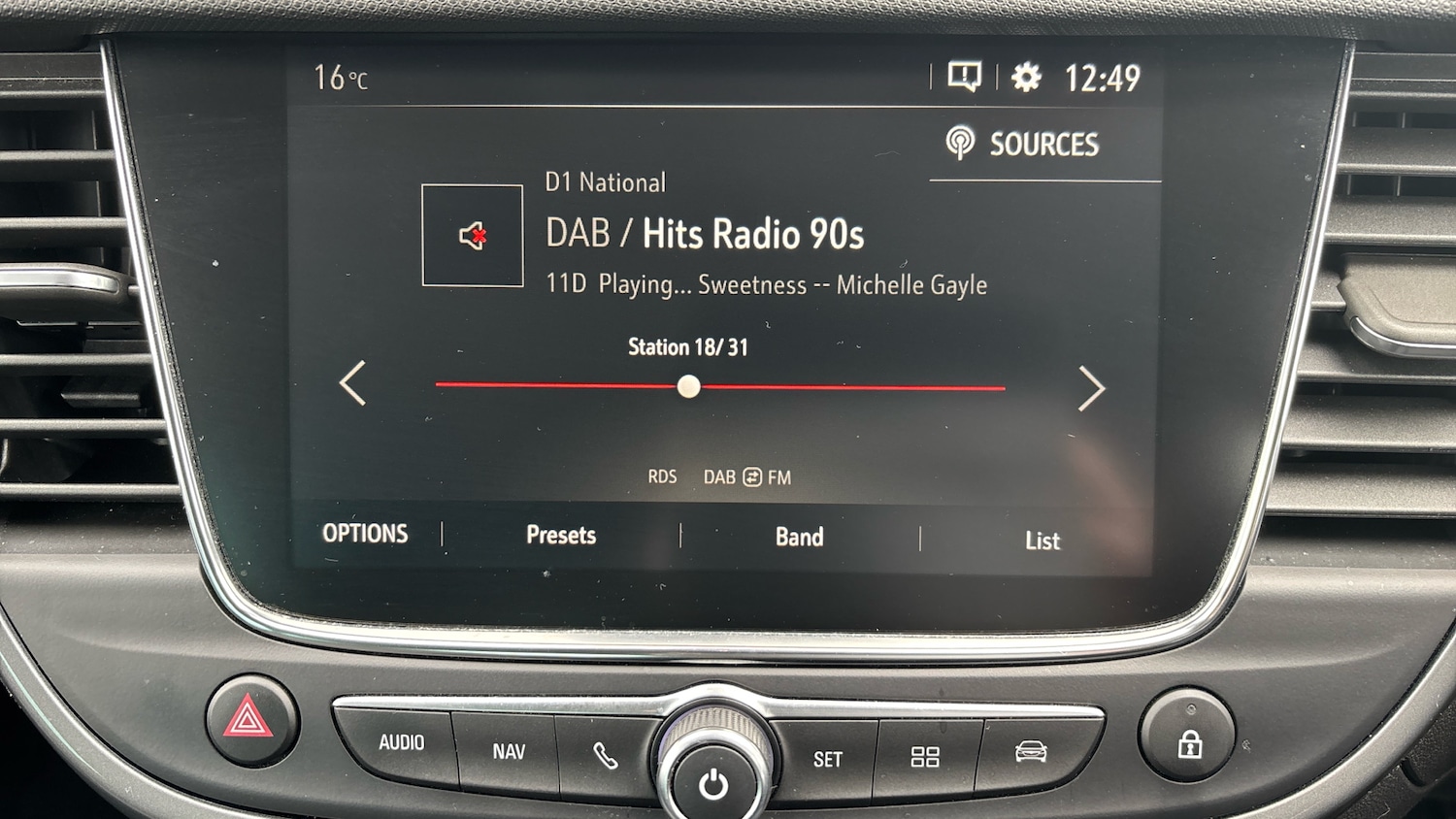 Used Vauxhall Crossland 2021 for sale - 76404451: Photo 21