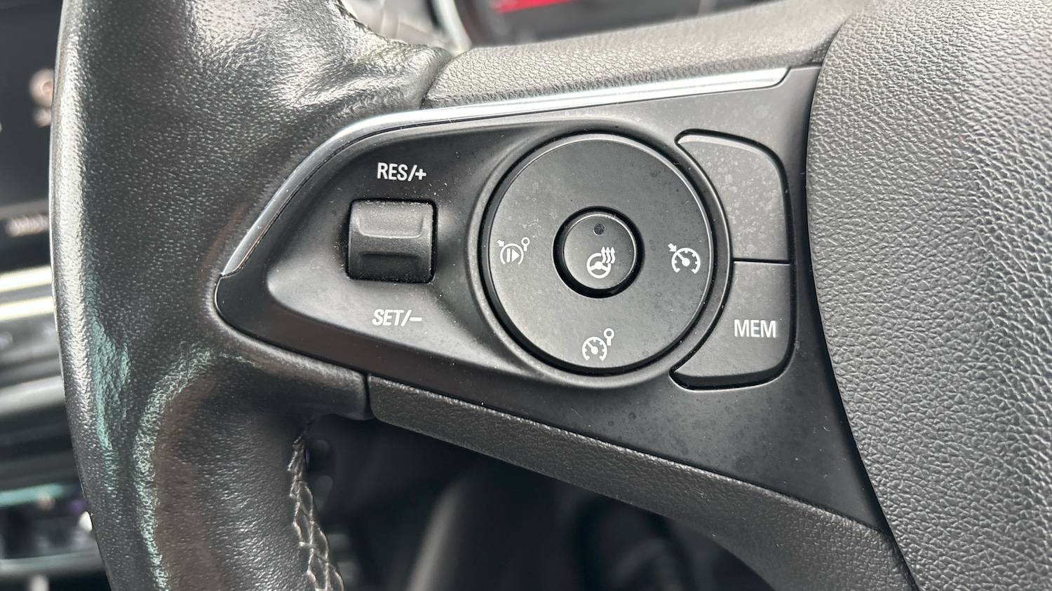 Used Vauxhall Crossland 2021 for sale - 76404451: Photo 33