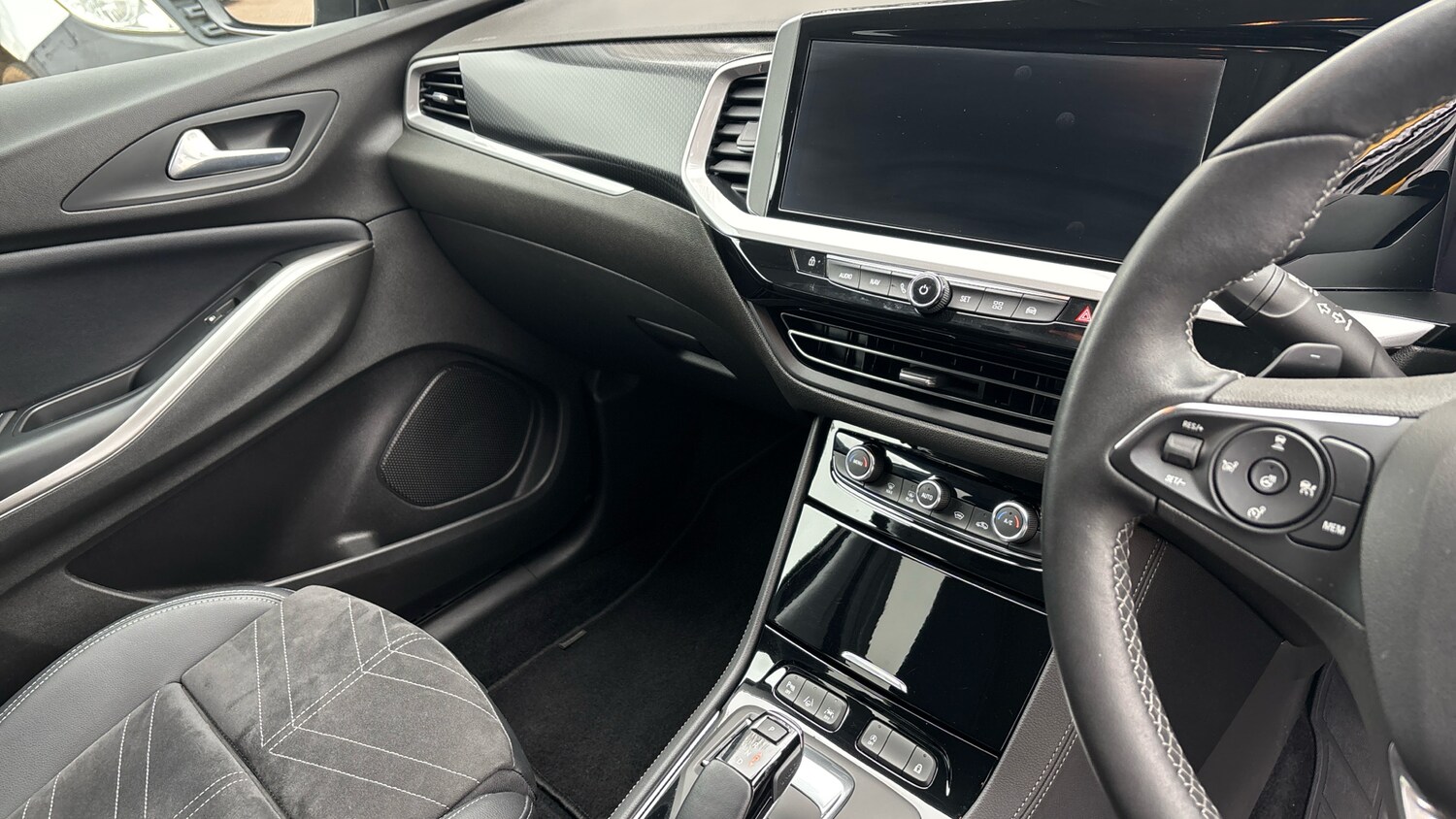 Used Vauxhall Grandland 2023 for sale - 78161798: Photo 14