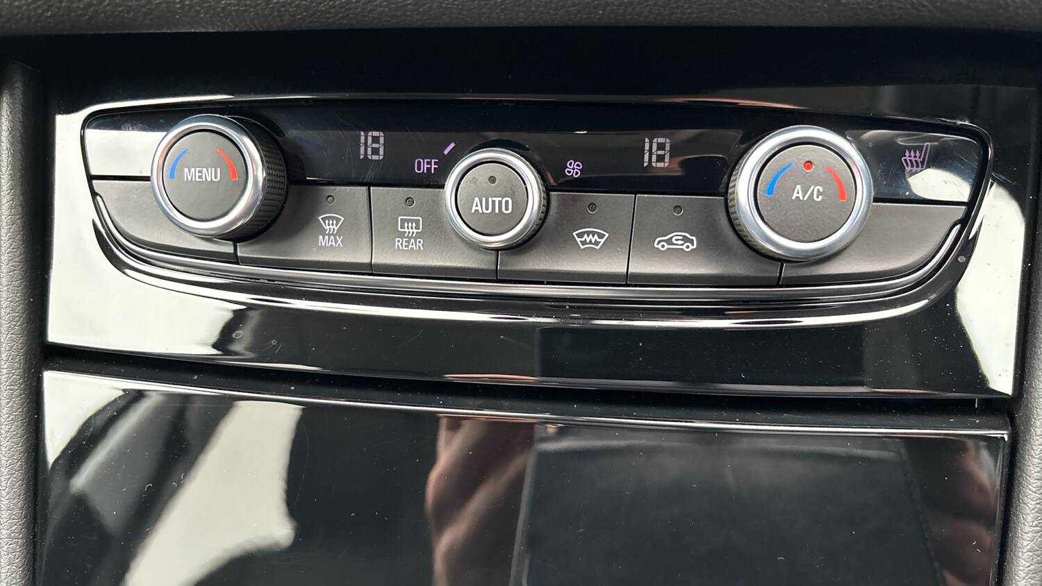 Used Vauxhall Grandland 2023 for sale - 78161798: Photo 30