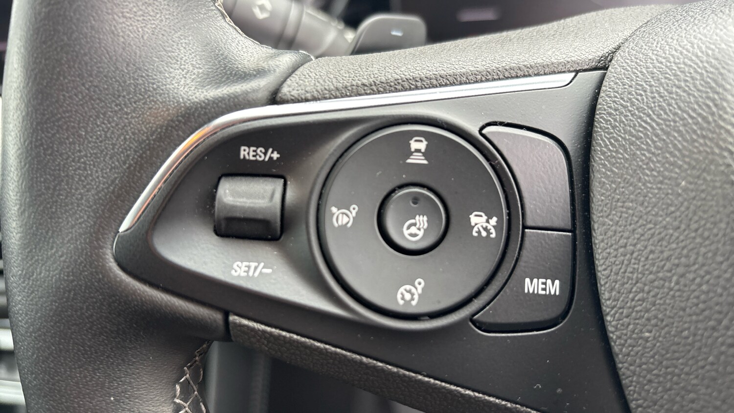 Used Vauxhall Grandland 2023 for sale - 78161798: Photo 35