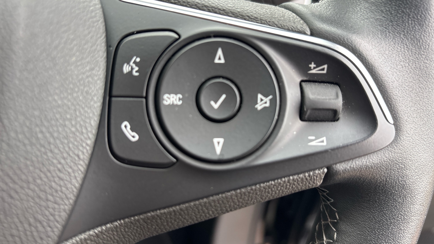 Used Vauxhall Grandland 2023 for sale - 78161798: Photo 37