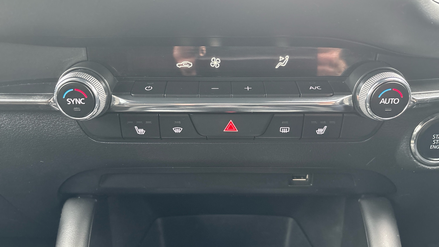 Used Mazda Mazda3 2021 for sale - 77609802: Photo 26