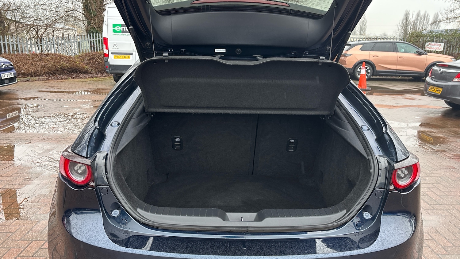 Used Mazda Mazda3 2021 for sale - 77609802: Photo 4