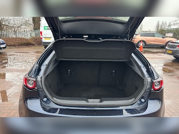 Used Mazda Mazda3 2021 for sale - 77609802: Photo