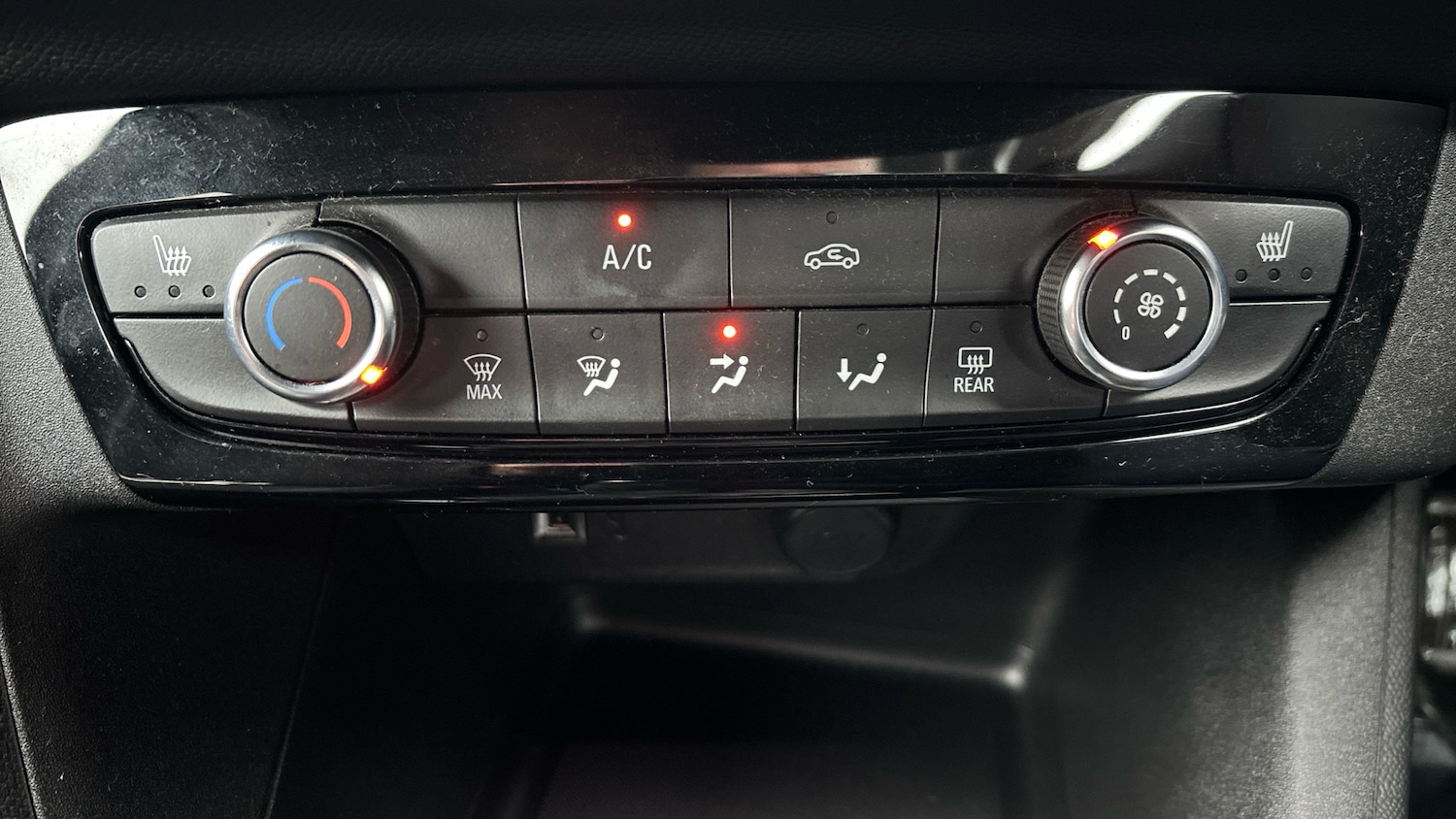 Used Vauxhall Corsa 2021 for sale - 77392104: Photo 27