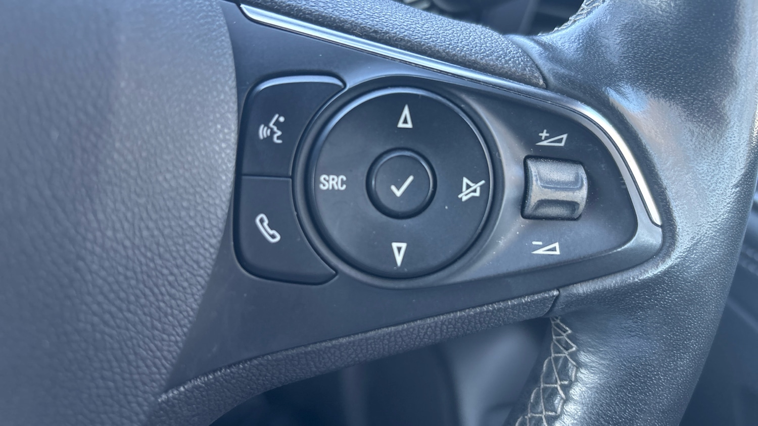 Used Vauxhall Mokka 2022 for sale - 77946016: Photo 36