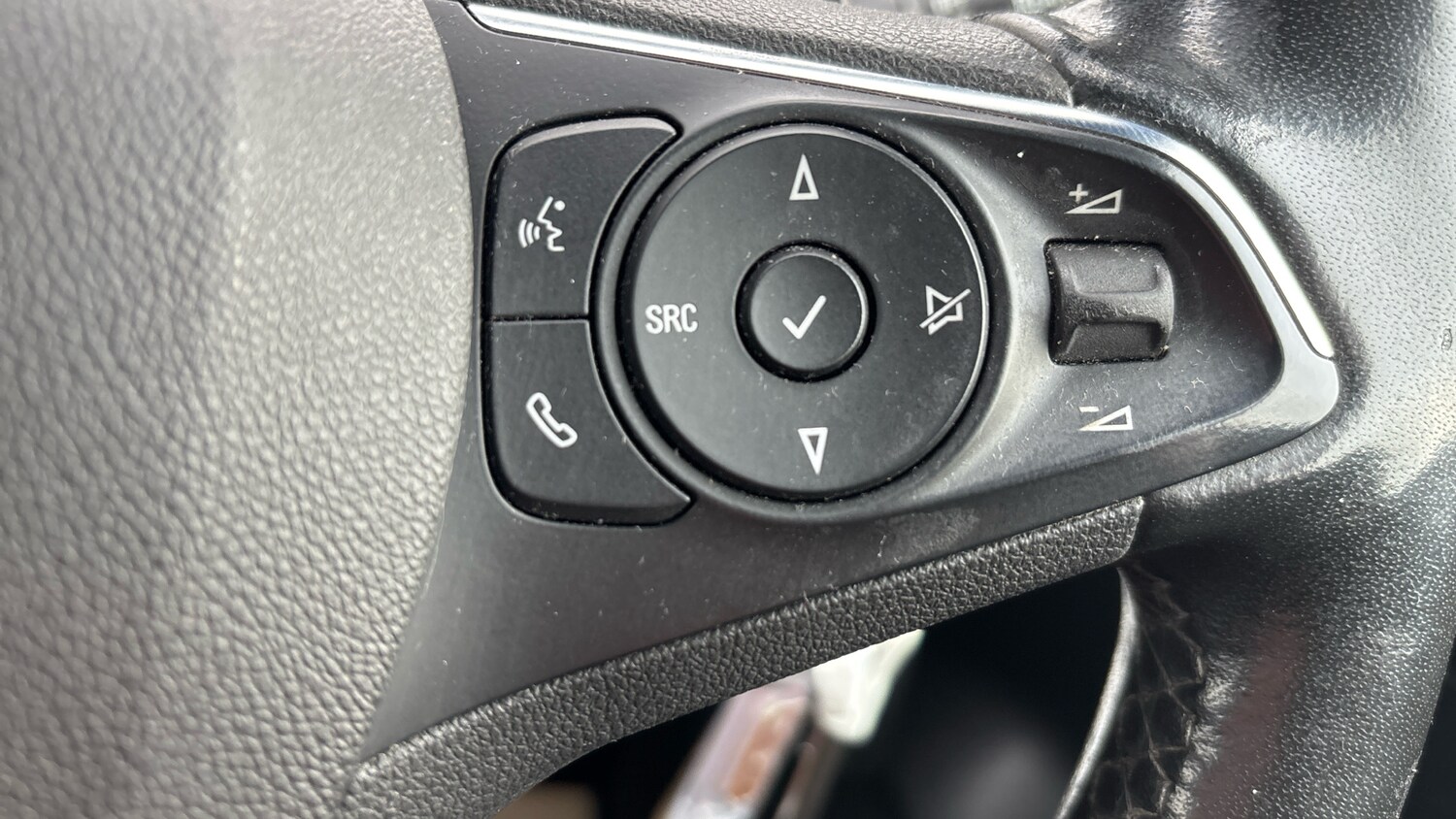 Used Vauxhall Mokka 2022 for sale - 77354239: Photo 37