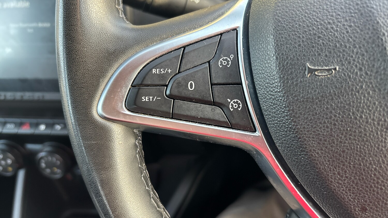 Used Dacia Duster 2022 for sale - 76602221: Photo 31