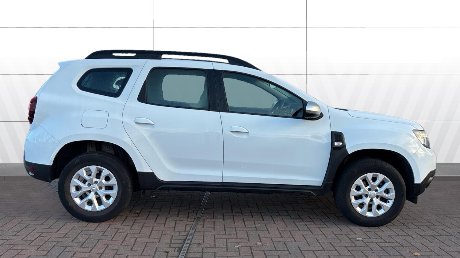 Used Dacia Duster 2022 for sale - 76602221: Photo 5