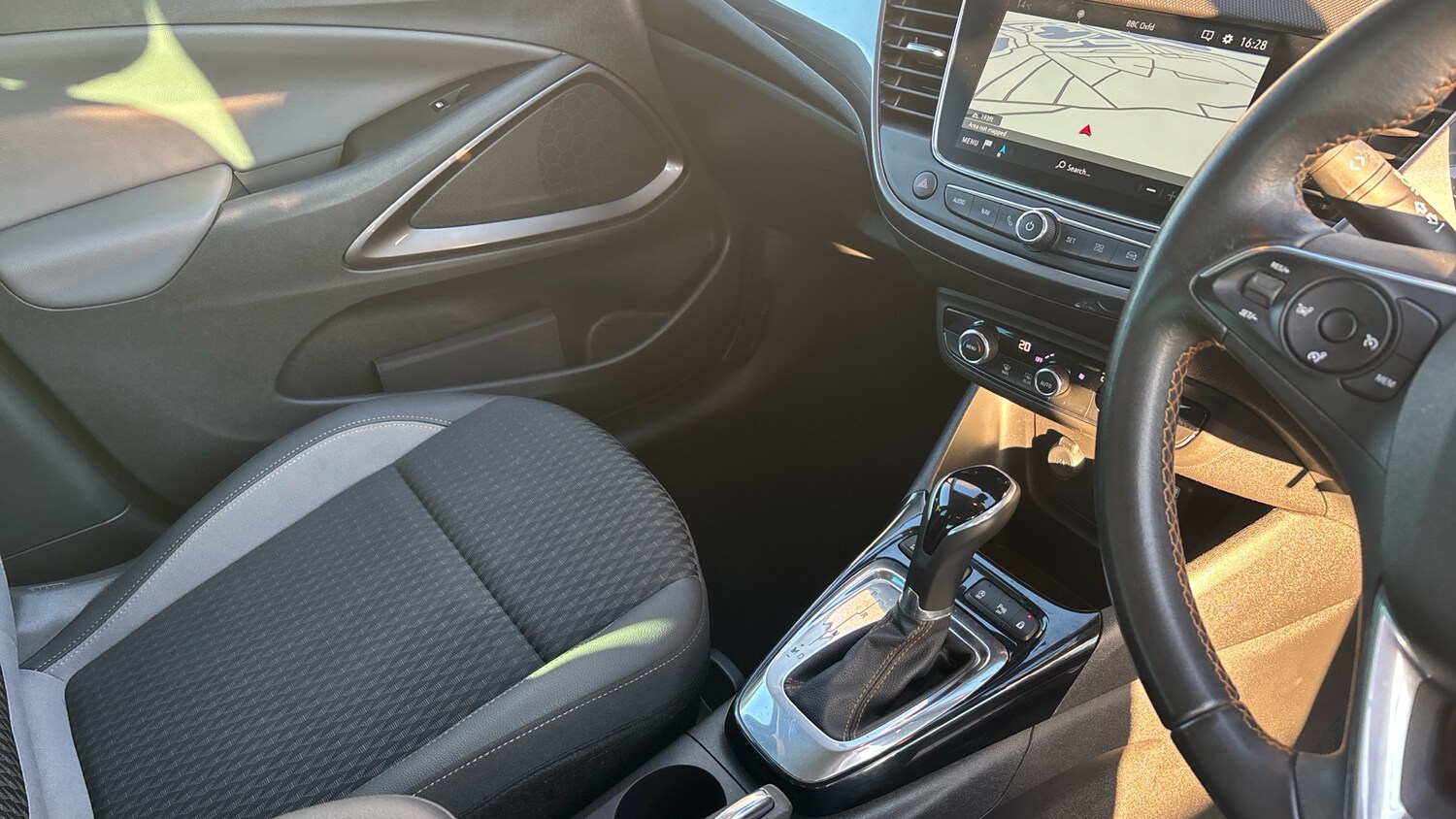 Used Vauxhall Crossland X 2019 for sale - 77915916: Photo 14