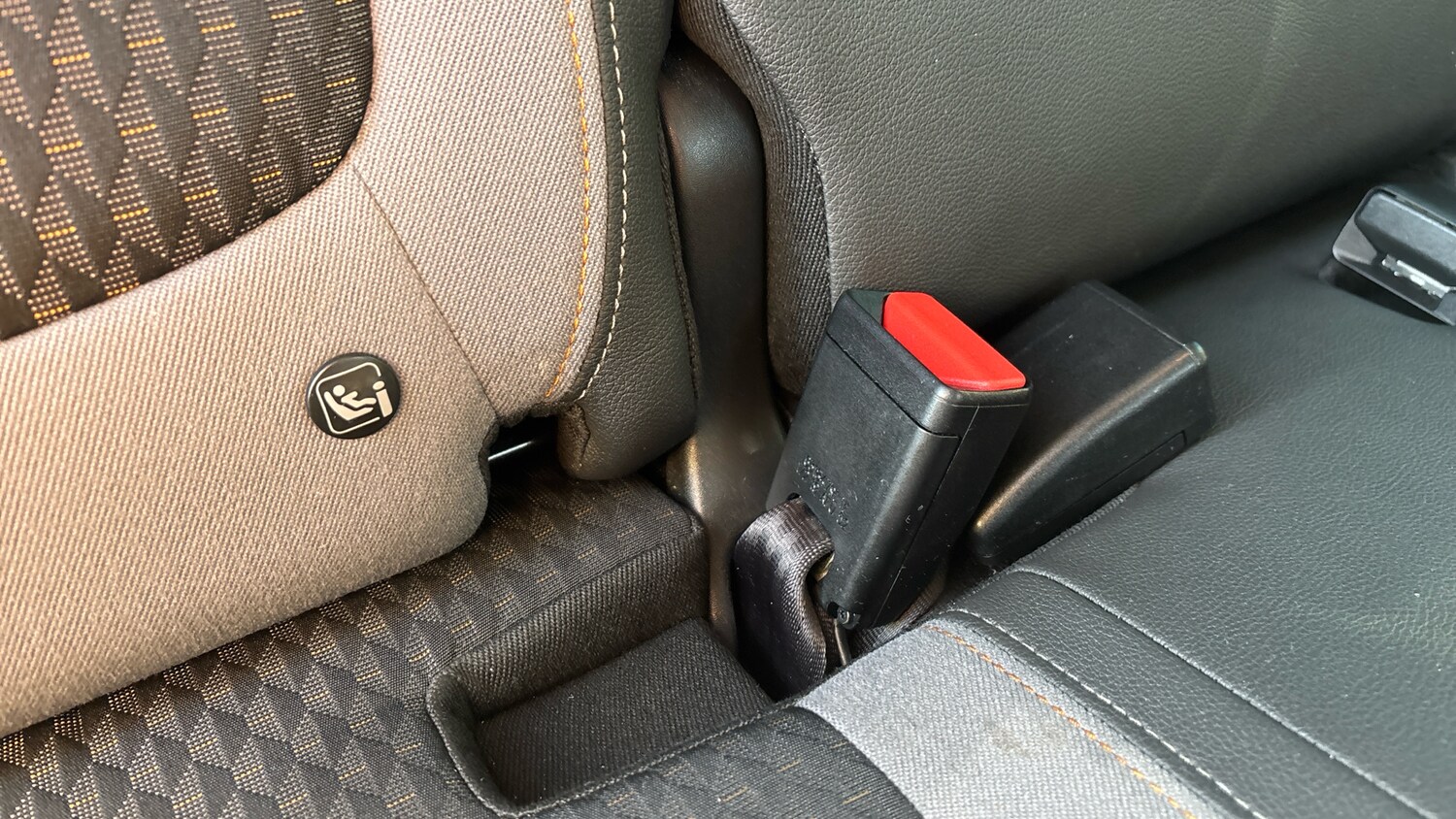 Used Vauxhall Crossland X 2019 for sale - 77915916: Photo 17