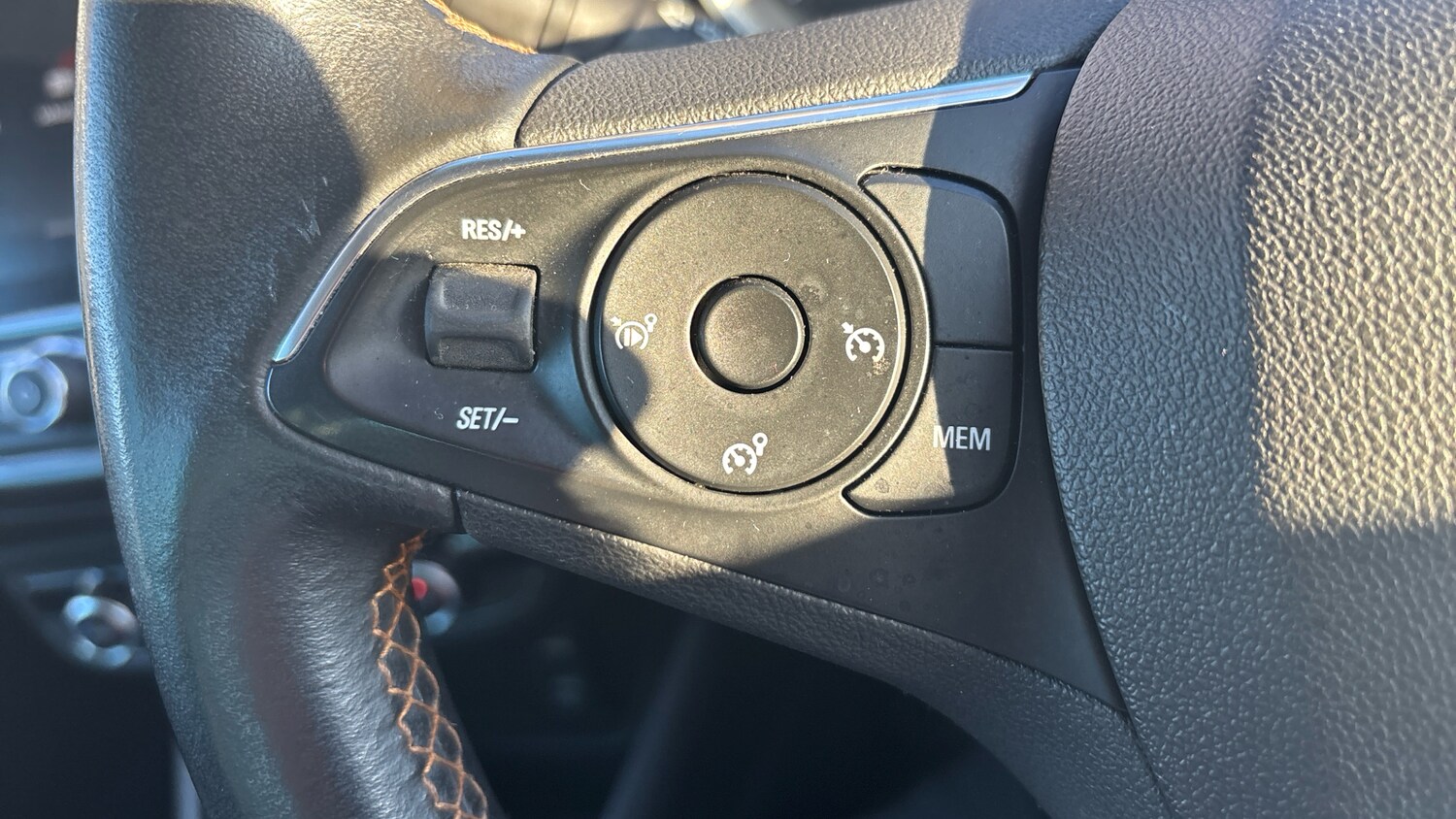 Used Vauxhall Crossland X 2019 for sale - 77915916: Photo 32