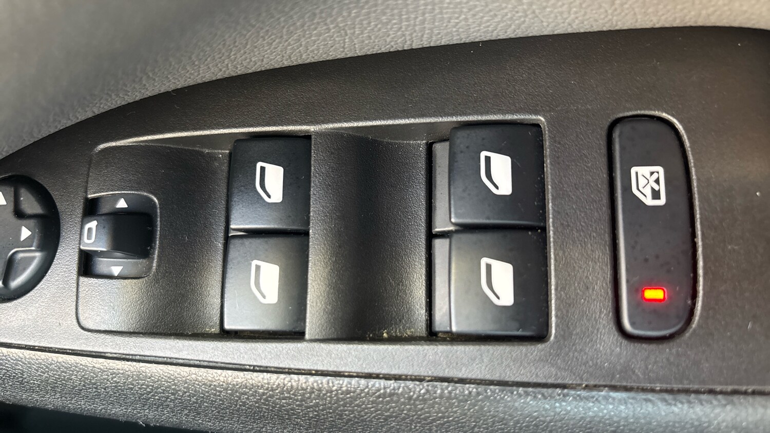 Used Vauxhall Crossland X 2019 for sale - 77915916: Photo 37