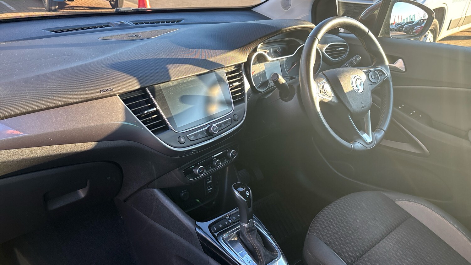 Used Vauxhall Crossland X 2019 for sale - 77915916: Photo 9