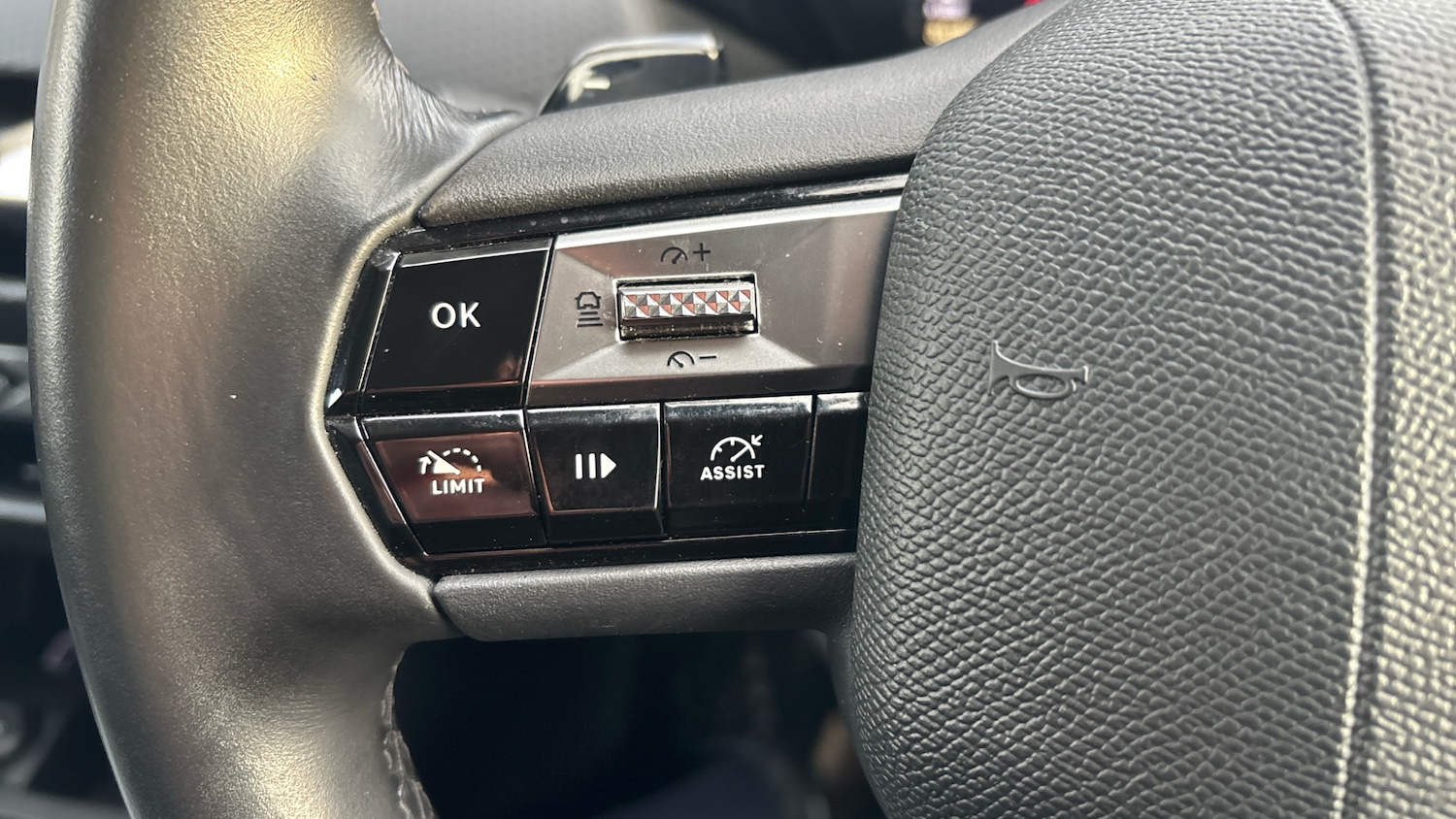 Used DS Automobiles DS 4 2022 for sale - 77902269: Photo 32