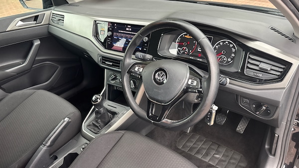 Used Volkswagen Polo 2019 for sale - 76192459: Photo 11