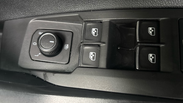 Used Volkswagen Polo 2019 for sale - 76192459: Photo 35