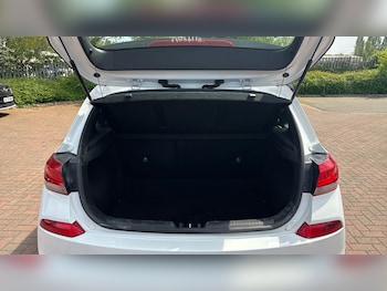 Used Hyundai i30 2018 for sale - 78510492: Photo