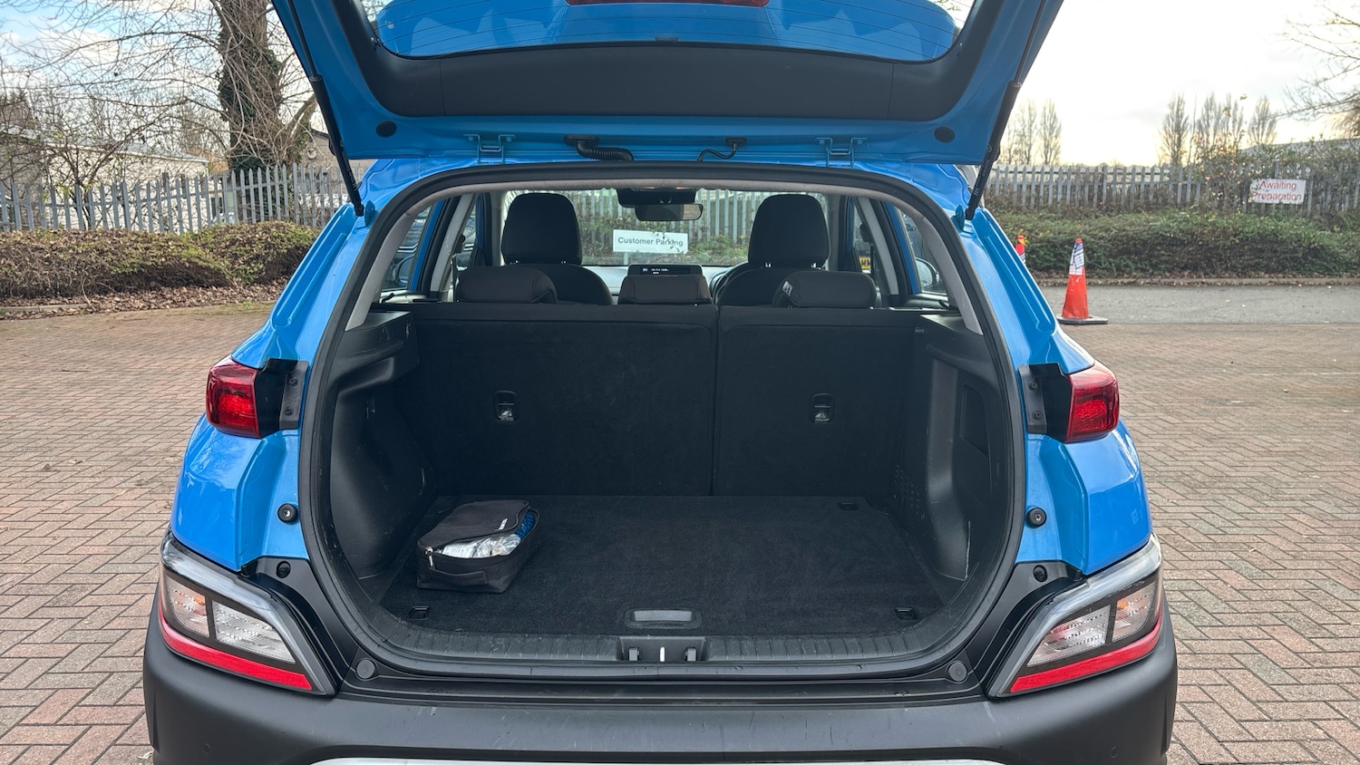 Used Hyundai KONA 2022 for sale - 77271259: Photo 4