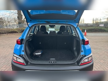 Used Hyundai KONA 2022 for sale - 77271259: Photo