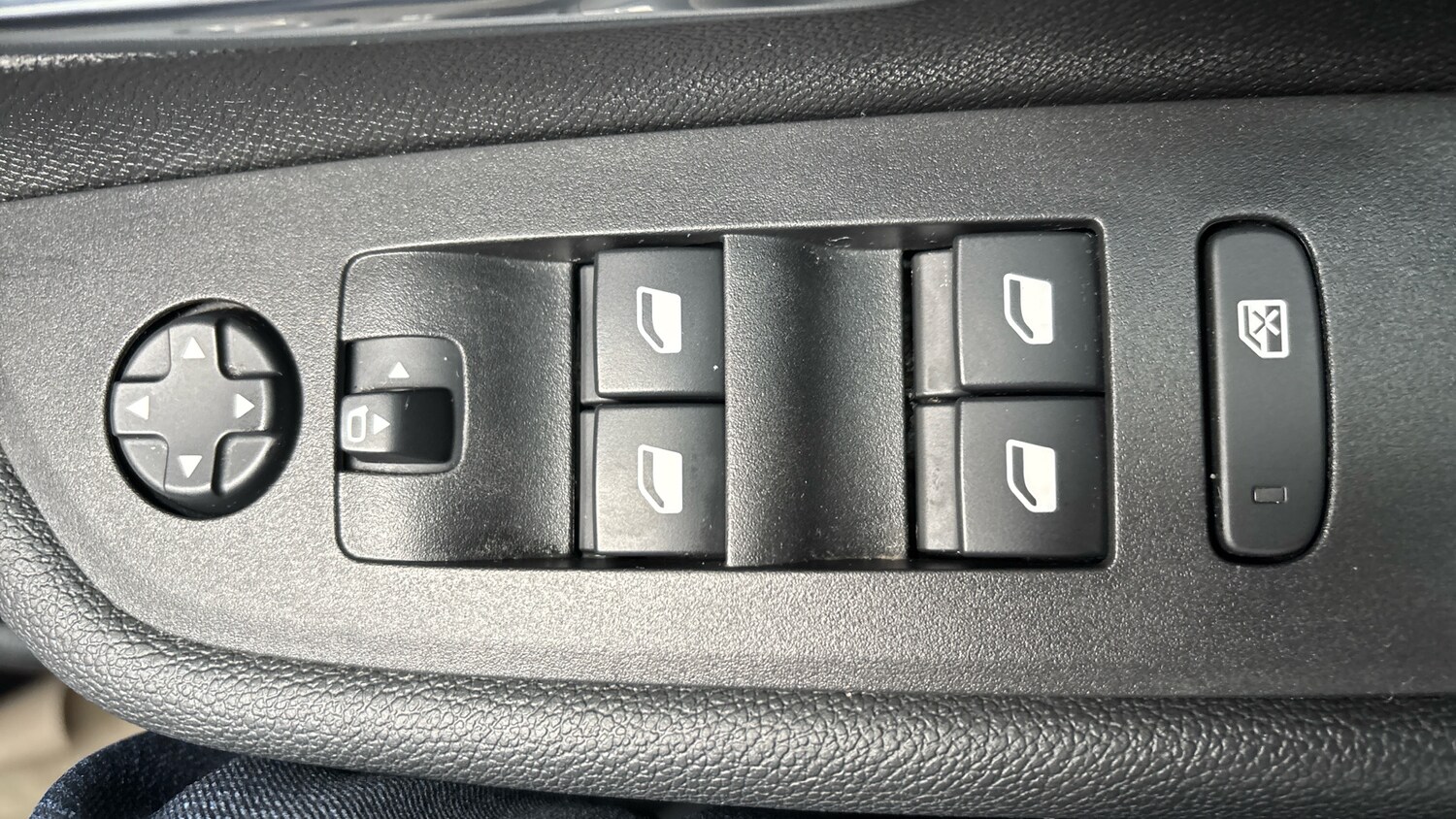 Used Vauxhall Mokka 2024 for sale - 76734399: Photo 41