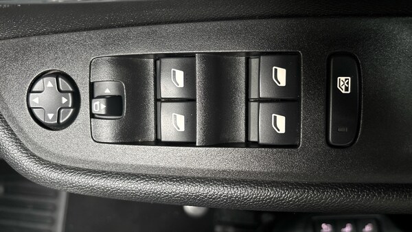 Used Vauxhall Mokka 2023 for sale - 76262804: Photo 43
