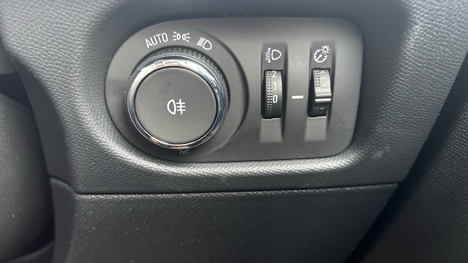 Used Vauxhall Mokka 2025 for sale - 77262182: Photo 41