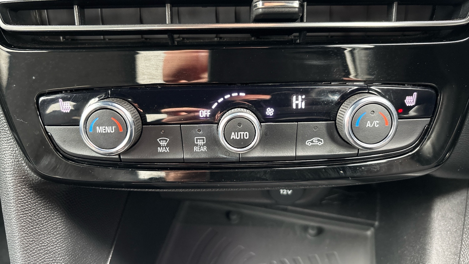 Used Vauxhall Mokka 2023 for sale - 77883796: Photo 29