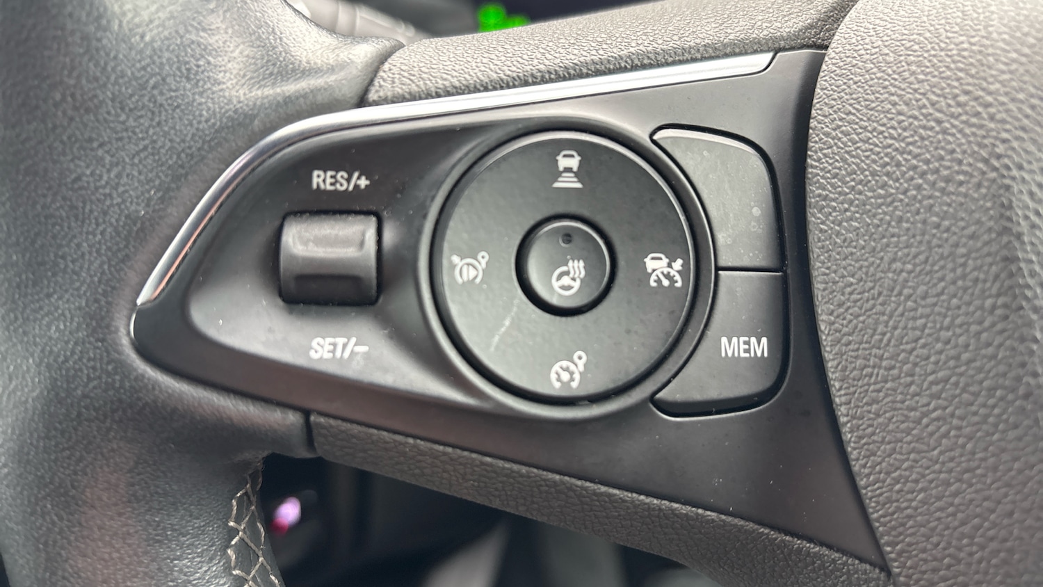 Used Vauxhall Mokka 2023 for sale - 77883796: Photo 37