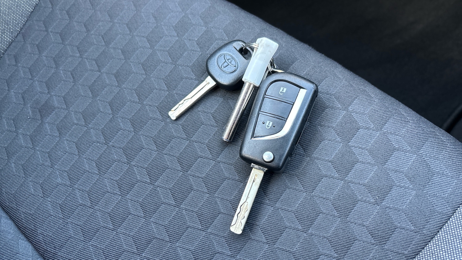 Used Toyota Yaris 2020 for sale - 76879223: Photo 20