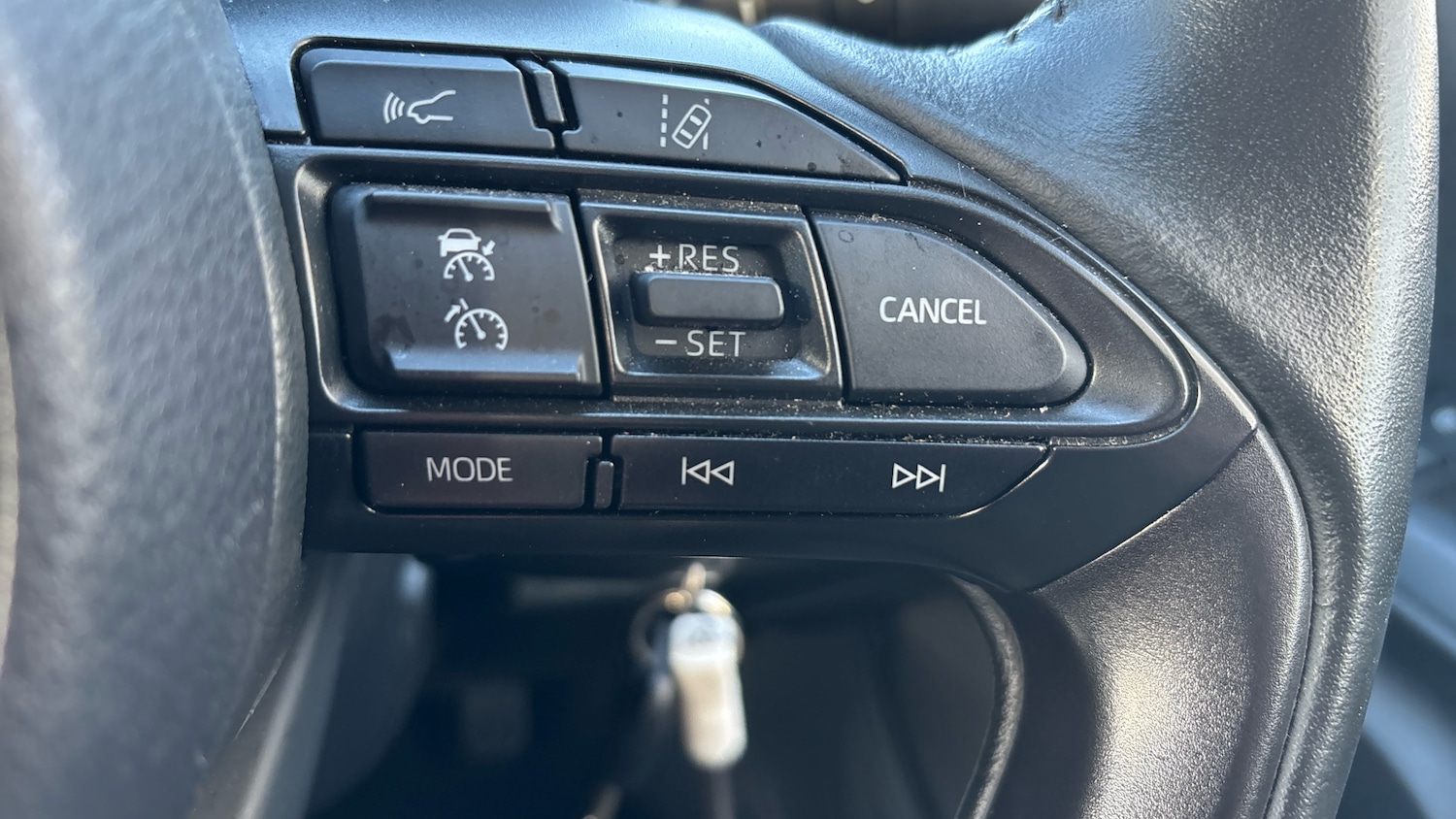 Used Toyota Yaris 2020 for sale - 76879223: Photo 33