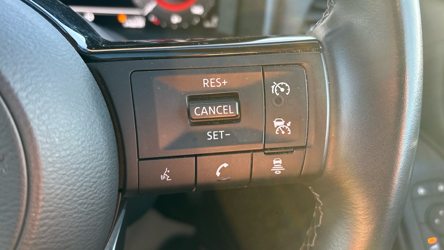 Used Nissan Qashqai 2022 for sale - 77136108: Photo 37