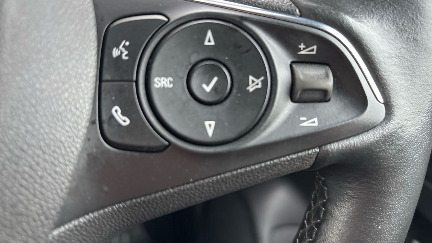 Used Vauxhall Mokka 2023 for sale - 76518444: Photo 38