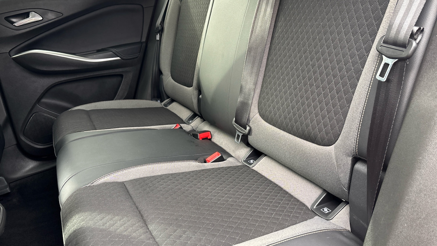 Used Vauxhall Grandland 2022 for sale - 76422257: Photo 16