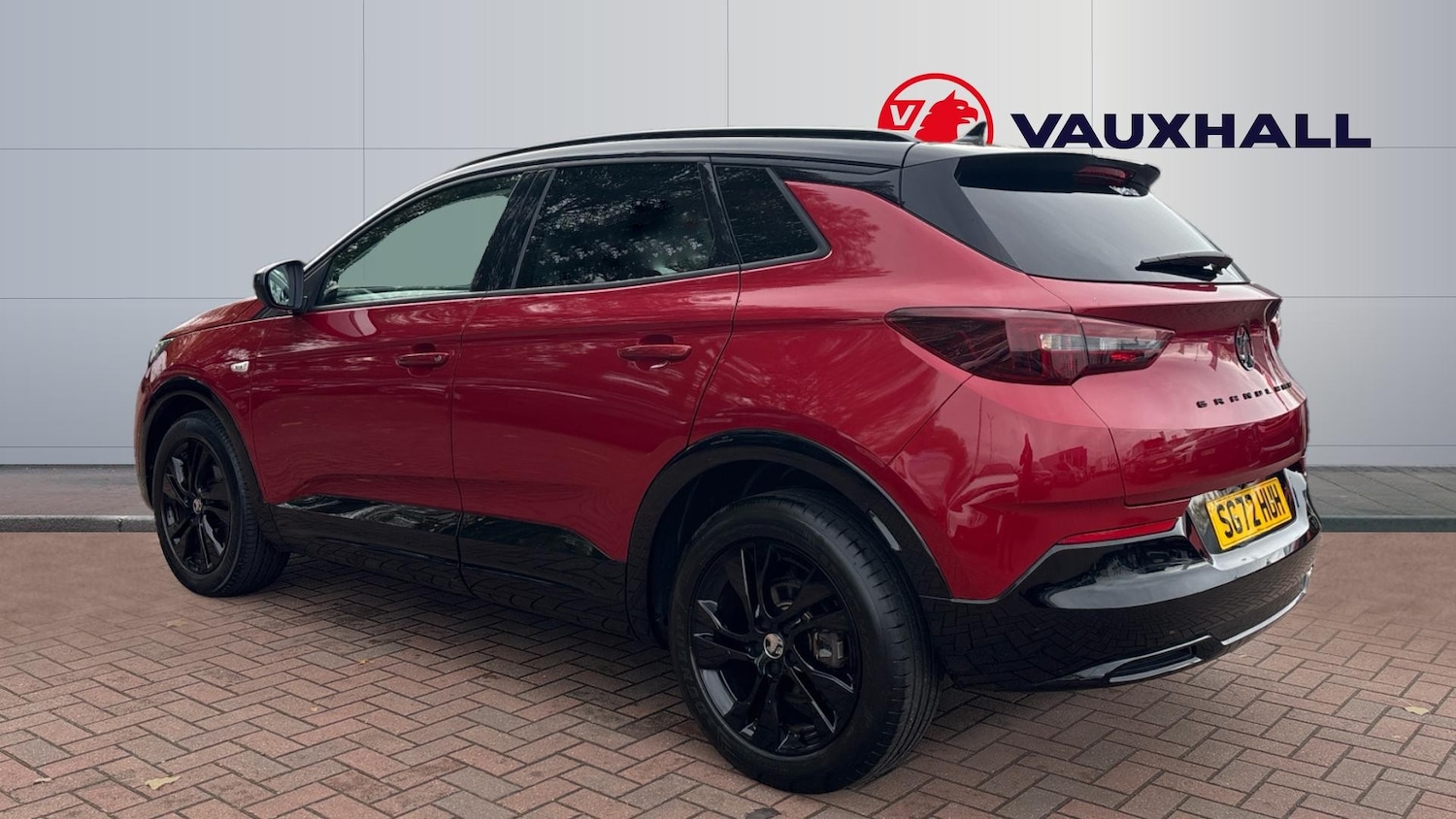 Used Vauxhall Grandland 2022 for sale - 76422257: Photo 2