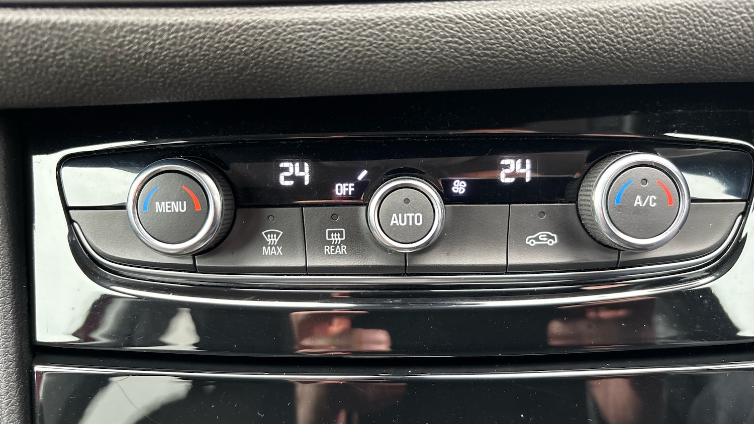 Used Vauxhall Grandland 2022 for sale - 76422257: Photo 28