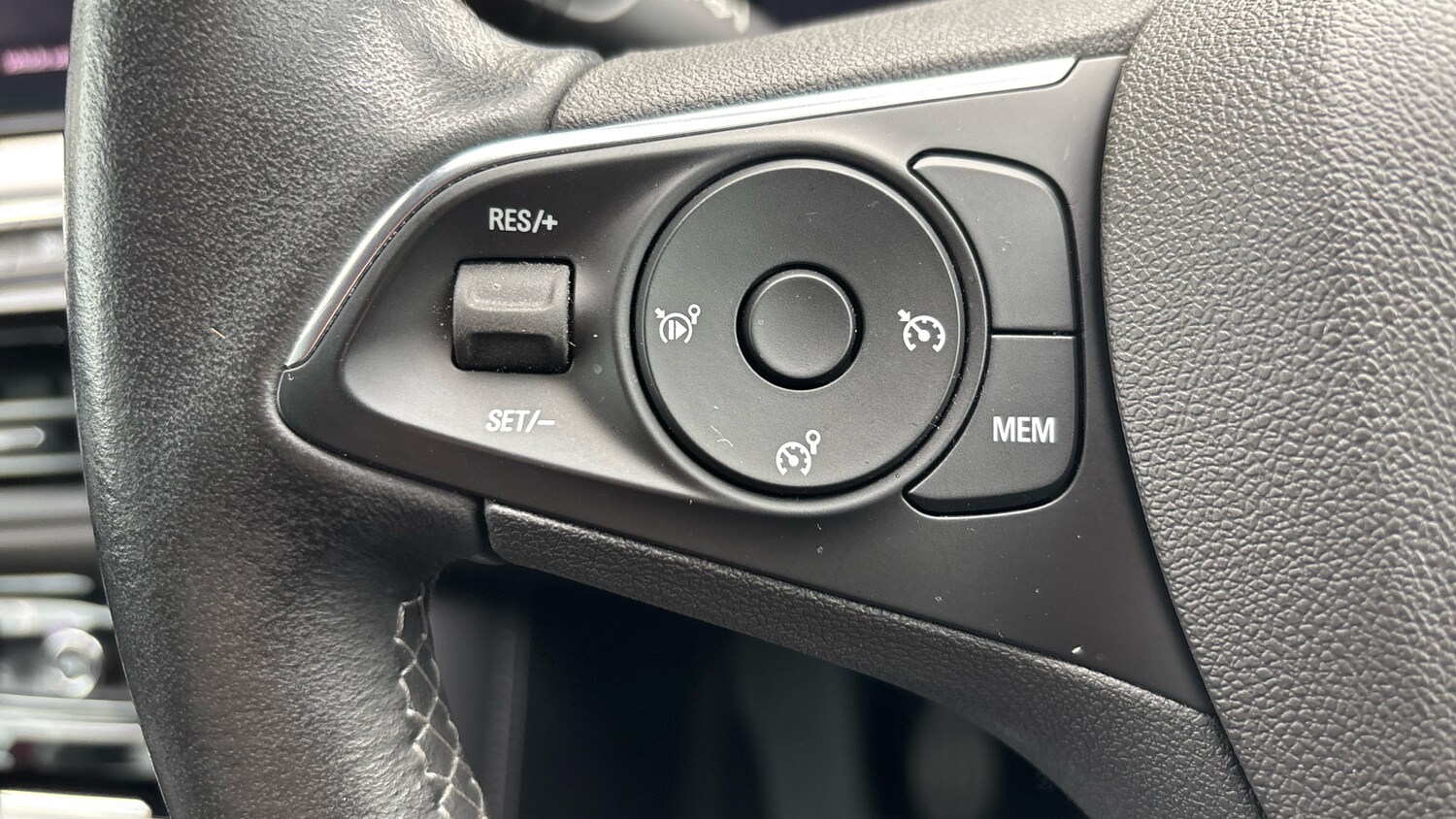 Used Vauxhall Grandland 2022 for sale - 76422257: Photo 33