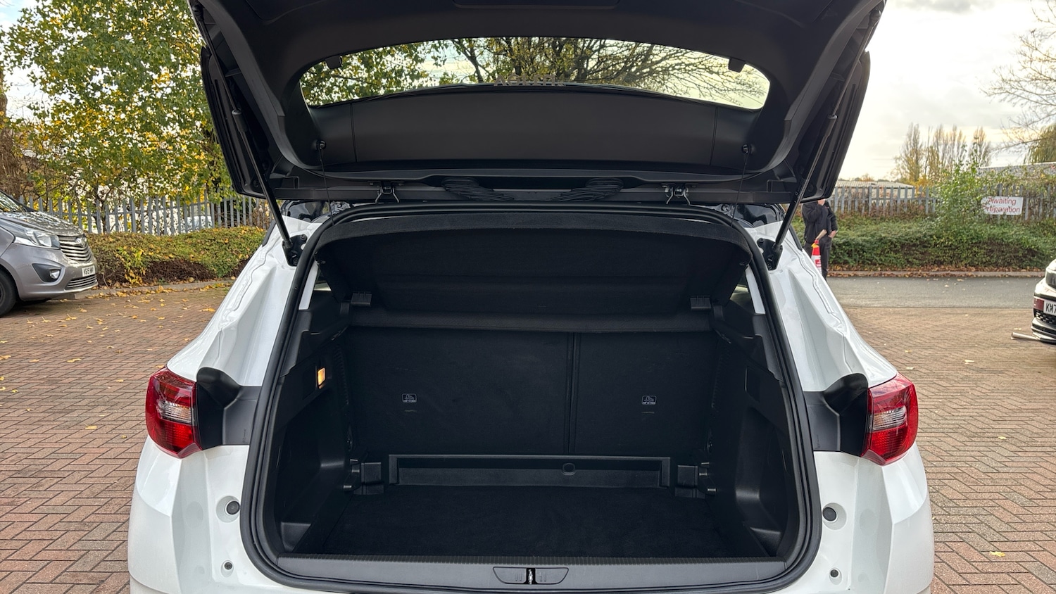 Used Vauxhall Grandland 2022 for sale - 76554896: Photo 4