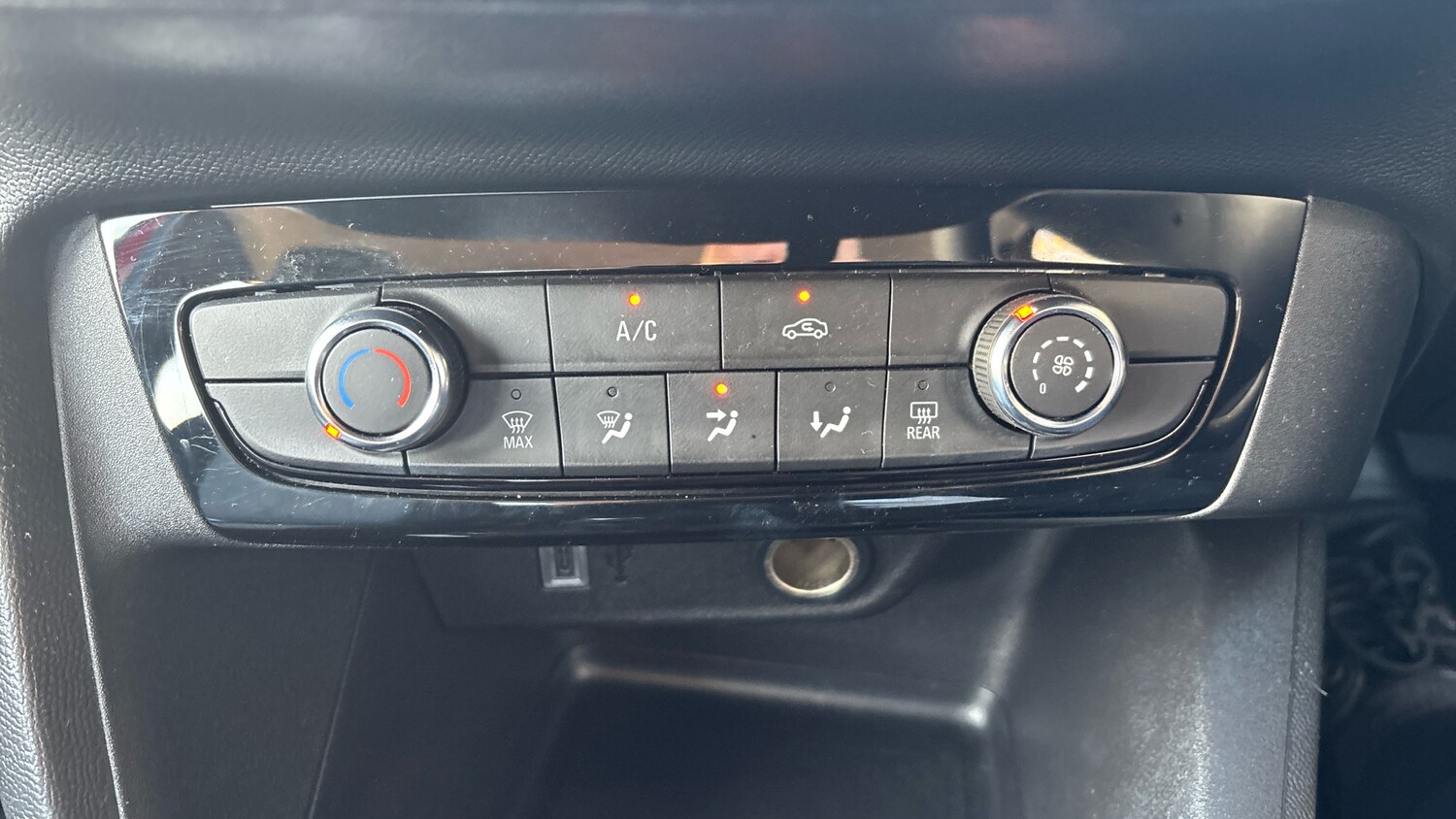 Used Vauxhall Corsa 2023 for sale - 76830497: Photo 25