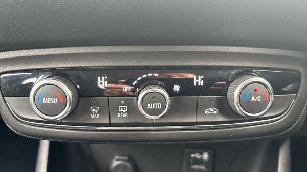 Used Vauxhall Crossland X 2019 for sale - 76220708: Photo 29