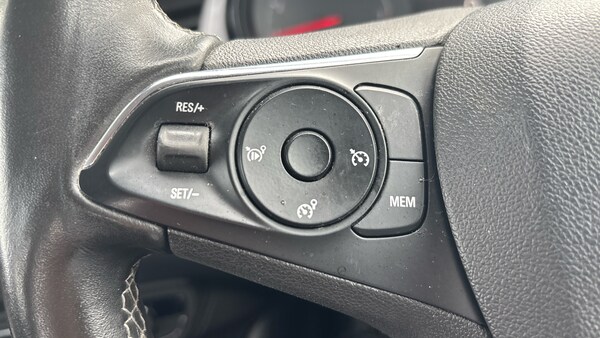 Used Vauxhall Crossland X 2019 for sale - 76220708: Photo 34