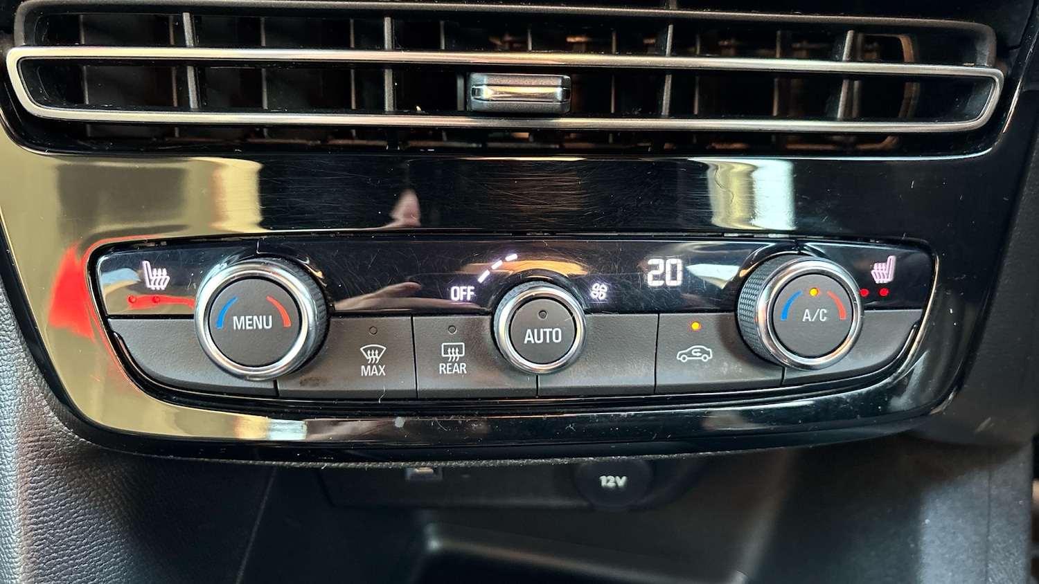 Used Vauxhall Mokka 2022 for sale - 76891982: Photo 24