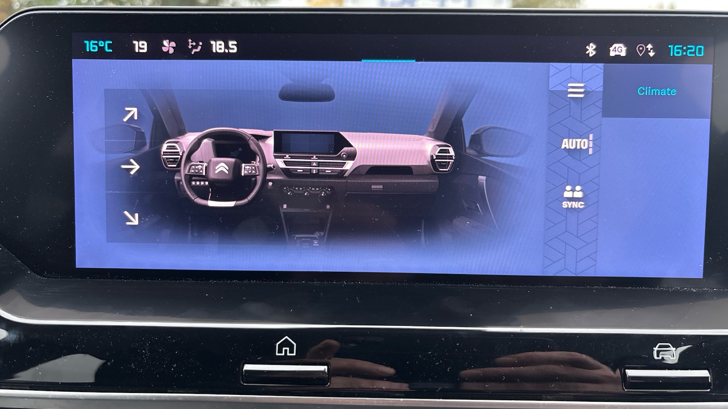 Used Citroen C4 2024 for sale - 76322476: Photo 22