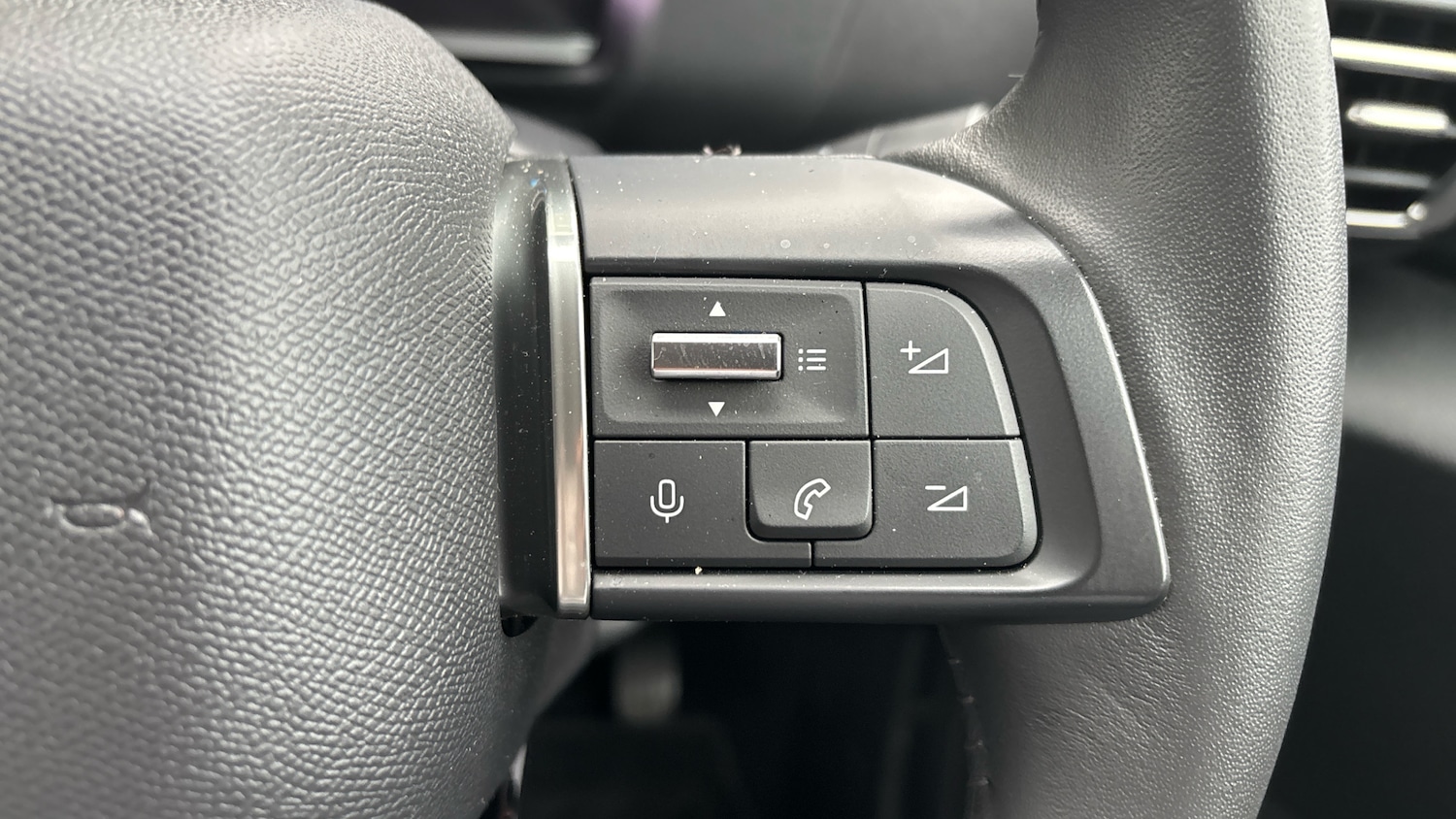 Used Citroen C4 2024 for sale - 76322476: Photo 34